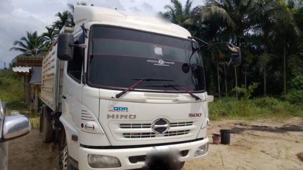 รถฮีโน่  6  ล้อดั้ม  175 แรงม้า.  ปี 54  ( รถวิ่ง 1xx,xxx กม. )   สนใจติดต่อ 081 - 6079515