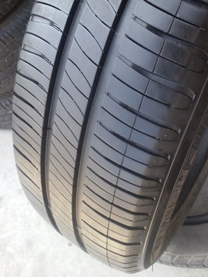 ขายยาง185/60/15 ปี 3813 MICHERLIN ENERGY XM2 4 เส้น