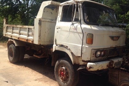 HINO KM 310 - 100 HP DM100 หกล้อดั๊มพ์ กระบะดั๊มพ์เหล็ก 4 ตันสภาพสวย ช่วงล่างใหญ่ติด F หน้าหลัง เครื่องแรงดีกำลังดีสุดๆครับ ภายในเก๋งคอนโซลครบพร้อม ช่วงล่างคัชซีสวยไม่มีแตกไม่มีบวมเลยครับ ยาง 8.25 ขอบ 16 เอกสารทะเบียนครบแต่ภาษีขาด ราคาต่อรองได้ครับ HINO KM 310 - 100 HP DM100 หกล้อดั๊มพ์ กระบะดั๊มพ์เหล็ก 4 ตันสภาพสวย ช่วงล่างใหญ่ติด F หน้าหลัง เครื่องแรงดีกำลังดีสุดๆครับ ภายในเก๋งคอนโซลครบพร้อม ช่วงล่างคัชซีสวยไม่มีแตกไม่มีบวมเลยครับ ยาง 8.25 ขอบ 16 เอกสารทะเบียนครบแต่ภาษีขาด ราคาต่อรองได้ครับ