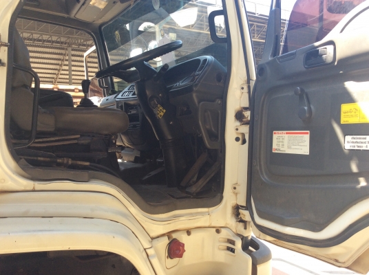 Isuzu DECA 270 Euro 2 ปี 2549 สิบล้อ สองเพลา ดั้ม ราคา 1,650000