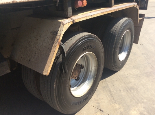 Isuzu DECA 270 Euro 2 ปี 2549 สิบล้อ สองเพลา ดั้ม ราคา 1,650000