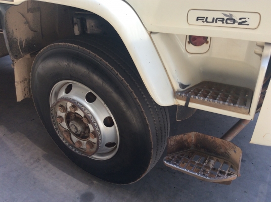 Isuzu DECA 270 Euro 2 ปี 2549 สิบล้อ สองเพลา ดั้ม ราคา 1,650000