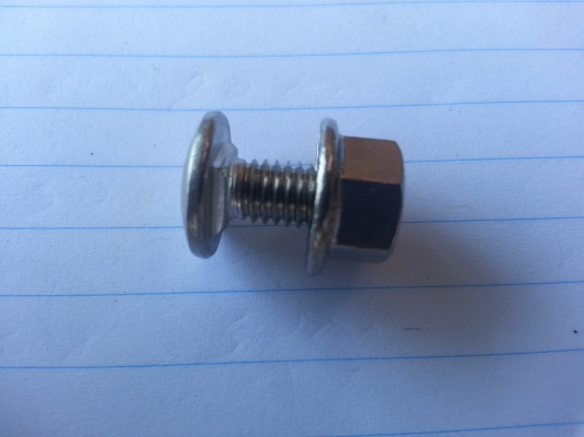 ขายน็อตสแตนเลส เบอร์10