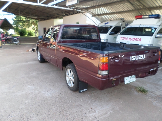 ขายกระบะ ISUZU - TFR  SPACE CAB มังกรทองหน้าย้อยแท้ปี39...พวงมาลัยพาเวอร์โรงงานรถบ้านมือเดียว เครื่องแน่นๆแรงดีไม่ไอไม่จามเครื่องนิ่งมากครับประหยัดน้ำมันสุดๆ ช่วงล่างแน่นปึกครัชชีเดิมสวยไม่มีผุ .... เอกสารพร้อมโอน+ภาษีพรบ.ปี58...สีแดงมะเมี๋ยวอาบน้ำขัดสีฉว