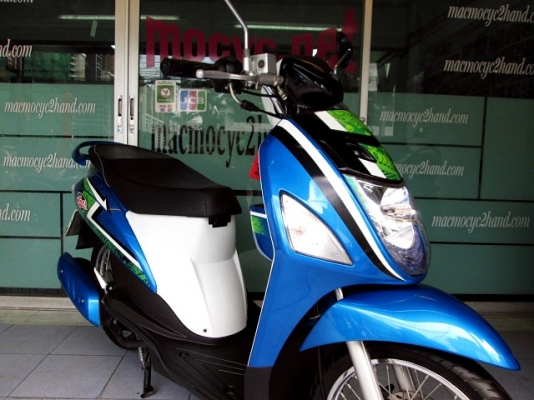 LET'S สีนํ้าเงินขาว รถเดือน มกราคม ปี 57ไมล์ 6 พันโล รุ่นใหม่หัวฉีด ของแถม 2 รายการ 19900