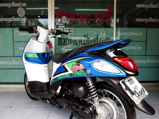 LET'S สีนํ้าเงินขาว รถเดือน มกราคม ปี 57ไมล์ 6 พันโล รุ่นใหม่หัวฉีด ของแถม 2 รายการ 19900