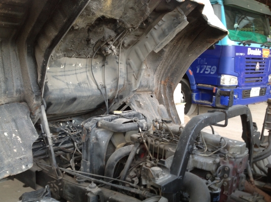 779  HINO  117 HP  ทำใหม่ท้ังคัน  มีไฟแน้นท ยกเครนใส่ได้เลย