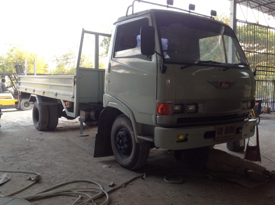 779  HINO  117 HP  ทำใหม่ท้ังคัน  มีไฟแน้นท ยกเครนใส่ได้เลย