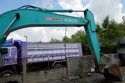 KOBELCO SK200 MACK 5 ธรรมมดา เล่มทะเบียนรถสวยมากหลุดจำนำ