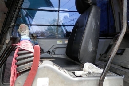 KOBELCO SK200 MACK 5 ธรรมมดา เล่มทะเบียนรถสวยมากหลุดจำนำ