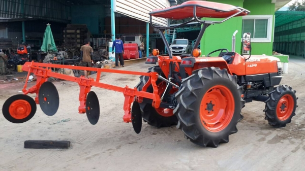 ** ราคา 275,000+ส่งฟรี ** รถไถคูโบต้า 45 แรงม้า รุ่น L4508 +ผานหลังตราช้าง(4WD)รถสวย เครืองแน่น เกียร์ เฟืองไม่มีหอน เปลี่ยนซีล+ลูกปืน ** ราคา 275,000+ส่งฟรี ** รถไถคูโบต้า 45 แรงม้า รุ่น L4508 +ผานหลังตราช้าง(4WD)รถสวย เครืองแน่น เกียร์ เฟืองไม่มีหอน เปลี่ยนซีล+ลูกปืน