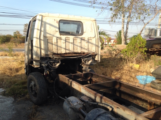 ขาย ELE 100แรง ไม่มีเครื่อง,เกียร์,เพลากลาง แต่มีทะเบียนไม่แพงภาษีขาด3ปี ขาย ELE 100แรง ไม่มีเครื่อง,เกียร์,เพลากลาง แต่มีทะเบียนไม่แพงภาษีขาด3ปี