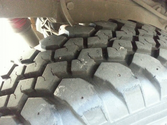 ขายยาง  MUD MAXXIS  265 x 75 x 16