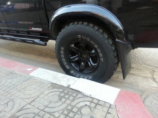 ขายยาง  MUD MAXXIS  265 x 75 x 16