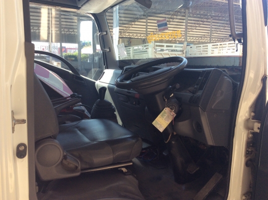 Isuzu NPR 150 แรงม้า 6 ล้อดั้ม ปี 54 ราคา 850,000 บาท