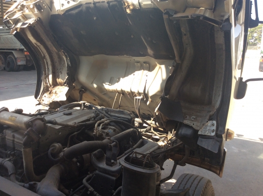 Isuzu NPR 150 แรงม้า 6 ล้อดั้ม ปี 54 ราคา 850,000 บาท