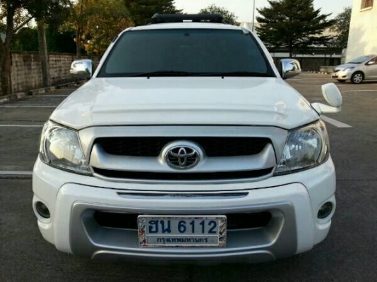 TOYOTA VIGO ปี10 SPORT VAN 2.7VVTI สวยมาก