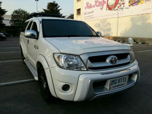 TOYOTA VIGO ปี10 SPORT VAN 2.7VVTI สวยมาก