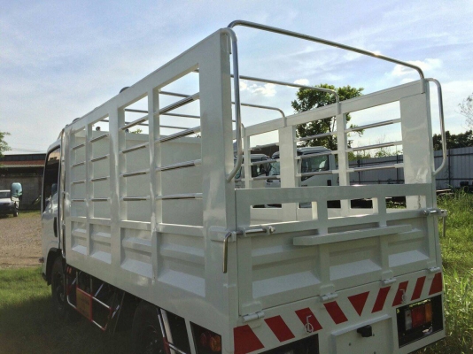 รถบรรทุก ISUZU NLR 4 ล้อเล็ก