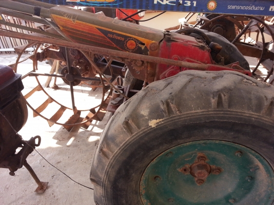 เครื่อง โครงรถไถหลายรายการครับ....เข้ามาชมกันครับ