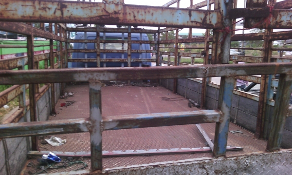 ขายด่วนรถ6ล้อNQRเครื่อง150เเรงปี48ยาว5.5เมตรรถสวยวิ่งน้อยเครื่องดีครัชชี