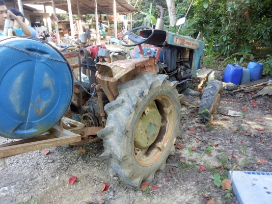 ขายรถไถ ไซกิF1000 4WD พร้อมผานไถ