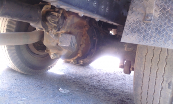 HINO MEGA 320 แรงม้า ไม่ดัมพ์ ปี49 มีระบบลากจูง