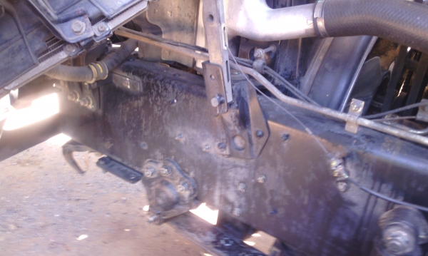 HINO MEGA 320 แรงม้า ไม่ดัมพ์ ปี49 มีระบบลากจูง