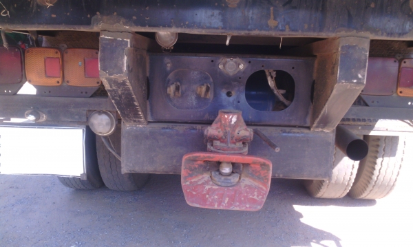 HINO MEGA 320 แรงม้า ไม่ดัมพ์ ปี49 มีระบบลากจูง