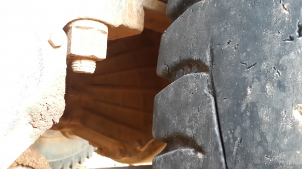 ขายด่วนไอ้หลงโบสองเพลาดั้มซีเรี่ยนสูงFN527MTF 2898สภาพสวยโทร0843923995