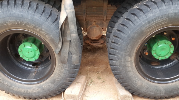 ขายด่วนไอ้หลงโบสองเพลาดั้มซีเรี่ยนสูงFN527MTF 2898สภาพสวยโทร0843923995