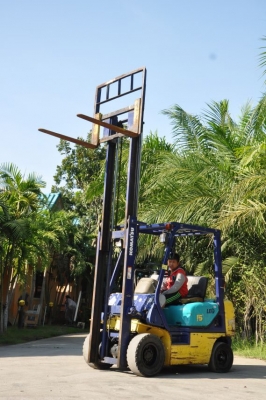 ขายFORKLIFT KOMATSU FG15-16 (1.5ตัน)สวยเดิมจากญี่ปุ่น ยังไม่เคยใช้ในไทย 139,000เท่านั้น!!