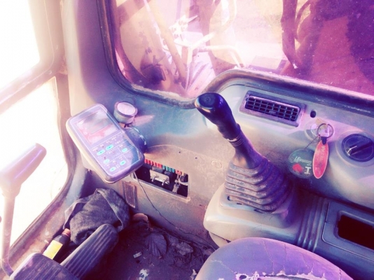 ***ขายแล้วครับขอบคุณ Truck2hand ขายแบคโฮ KOMATSU PC120-6 Japan Original S.No.46227ไฟฟ้าตัดมอเตอร์คันเร่ง เครื่องเดิม ปั้มเดิม เครื่องKOMATSU S4D95L-85HP 4สูบ เครื่องดี แรงดี แน่น ปั้มดี แรง ทำงานดี เร็ว คล่องตัว บูมอาร์มสวยไม่ปะไม่ดาม บุ้งกี๋ดียังหนา เอวด