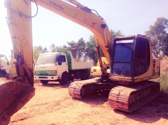 ***ขายแล้วครับขอบคุณ Truck2hand ขายแบคโฮ KOMATSU PC120-6 Japan Original S.No.46227ไฟฟ้าตัดมอเตอร์คันเร่ง เครื่องเดิม ปั้มเดิม เครื่องKOMATSU S4D95L-85HP 4สูบ เครื่องดี แรงดี แน่น ปั้มดี แรง ทำงานดี เร็ว คล่องตัว บูมอาร์มสวยไม่ปะไม่ดาม บุ้งกี๋ดียังหนา เอวด
