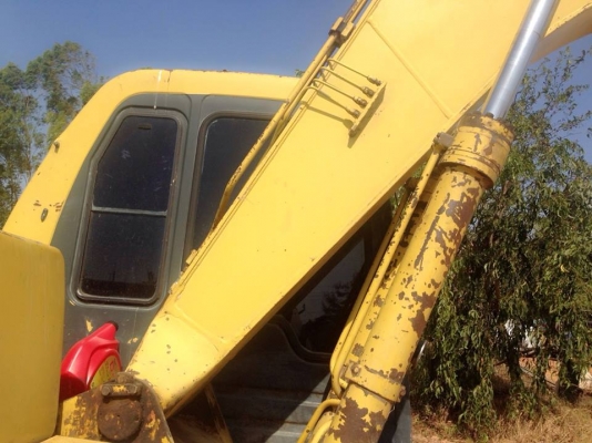 ***ขายแล้วครับขอบคุณ Truck2hand ขายแบคโฮ KOMATSU PC120-6 Japan Original S.No.46227ไฟฟ้าตัดมอเตอร์คันเร่ง เครื่องเดิม ปั้มเดิม เครื่องKOMATSU S4D95L-85HP 4สูบ เครื่องดี แรงดี แน่น ปั้มดี แรง ทำงานดี เร็ว คล่องตัว บูมอาร์มสวยไม่ปะไม่ดาม บุ้งกี๋ดียังหนา เอวด