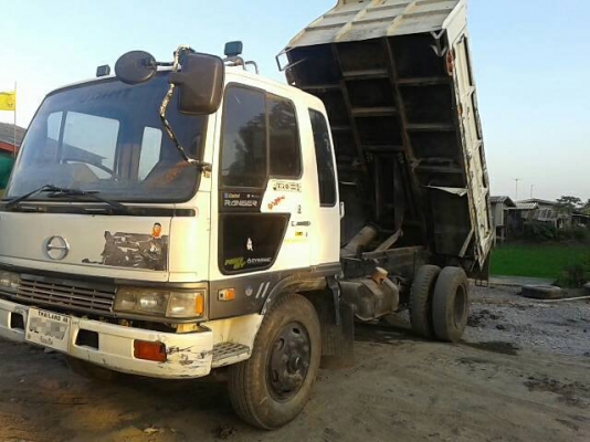 ***ขายแล้วครับขอบคุณ Truck2hand ขาย6ล้อใหญ่ดั้มดิน HINO KL300 หัวไฮเทค เครื่องHO7D-195แรง (ลงเล่มครบ) เครื่องดี แน่น แรงดี เกียร์ดีไม่หลุด ช่วงล่างใหญ่ คัสซีดีใหญ่ ไม่ปะไม่ดาม กระบะดั้มเหล็ก6ตัน3.80ม.ยิงหน้า สภาพดี พื้นดีข้างดีไม่ผุ ดั้มดีไม่ยุบ ดั้มยกได้