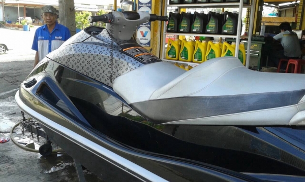 ขอบคุณครับ พี่ที่หาดใหญ่เดินทางมาลากเองเลย ด้วยมิตรภาพอันดี ขอบคุณครับ พี่ที่หาดใหญ่เดินทางมาลากเองเลย ด้วยมิตรภาพอันดี