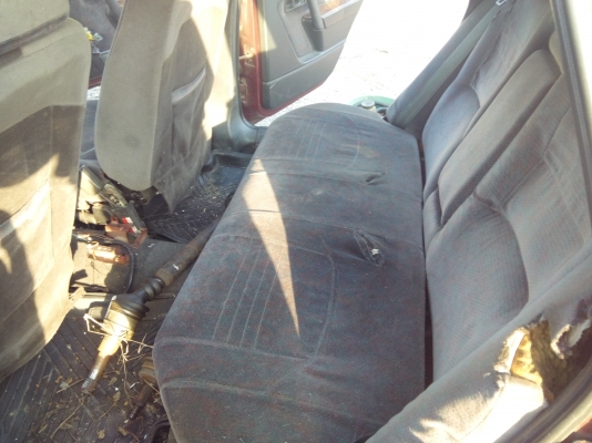 ขายวอโว้460 ตามสภาพไม่มีเครื่องเกียร์ ภาษีขาด2ปี15000 หรือแยกอะไหล่ทุกชิ้น