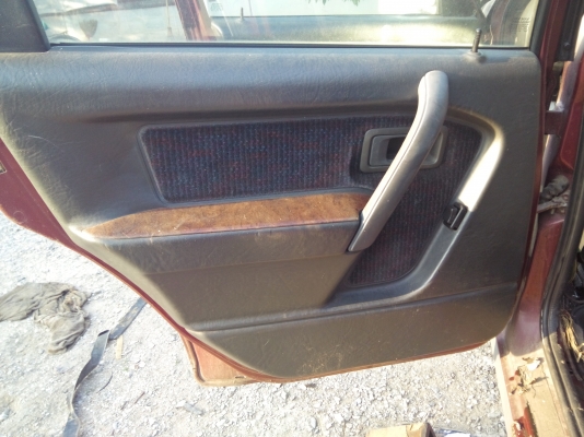 ขายวอโว้460 ตามสภาพไม่มีเครื่องเกียร์ ภาษีขาด2ปี15000 หรือแยกอะไหล่ทุกชิ้น