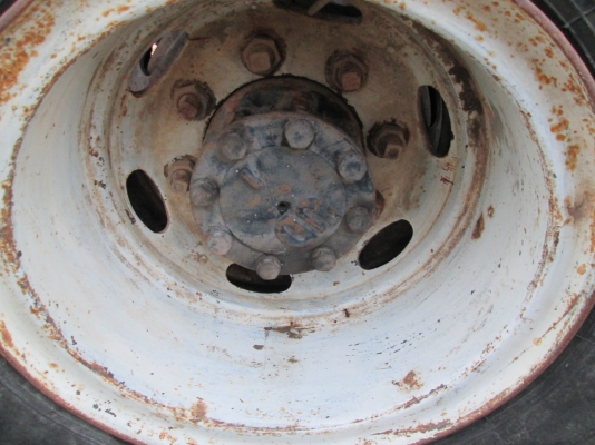 นิสสันUD-.CW430เครื่อง290-.2เพลาดั้มพนัส.แม่.ลูก.สภาพพร้อมใช้.มือ1ออกห้าง.ราคา.970,000