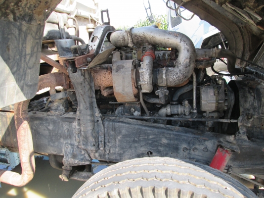 นิสสันUD-.CW430เครื่อง290-.2เพลาดั้มพนัส.แม่.ลูก.สภาพพร้อมใช้.มือ1ออกห้าง.ราคา.970,000