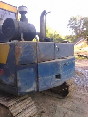 ขายKOMATSU PC60 เครื่องเดิม ปั้มเดิม เครื่องดี บูมอาร์มดี ทำงานเร็ว ไม่โหลด เอวแน่น  สภาพพร้อมใช้งาน สนใจโทร 090-8588220คุณนะ ID:narong498 หรือ www.truck.in.th/498 หรือfb:ณรงค์ ซื้อขายรถมือสอง (เว็บไซต์ส่วนตัว)