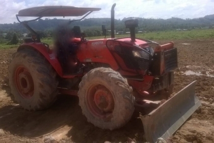 รถไถ KUBOTA  M9540.  2 เพลา.   สนใจติดต่อ 081 - 6079515