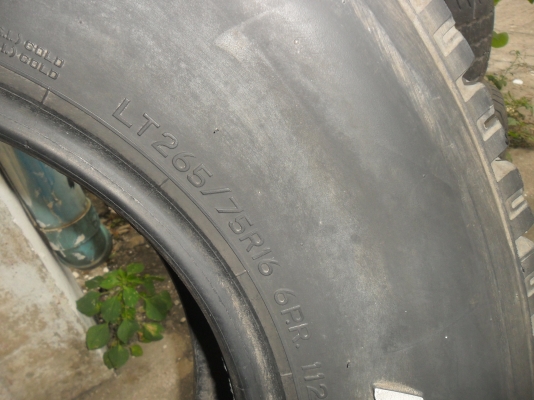 ยาง ขอบ16 สวยๆ 2 เส้น ราคา 1300 บาท