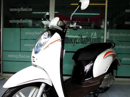 scoopy-i สีม่วงขาว ล้อแมกซ์ yogo รถเดือน เมษายน ปี 54 ไมล์  8411โล แถม 3 รายการ 23900