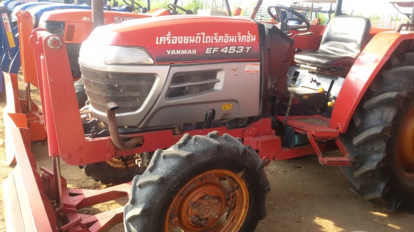 รถไถยันม้าEF453Tมีไบมีดและลอตาลี้ขายในราคาไม้แพงครับราคาต่อรองได้นะครับ