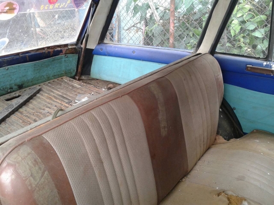 ขายดัสสันแวน 410 ปี 1961 5 ประตู เครื่องยนต์ J15 ขายพร้อมทะเบียน 55,000 บาทครับขายดัสสันแวน 410 ปี 1961 5 ประตู เครื่องยนต์ J15 ขายพร้อมทะเบียน 55,000 บาทครับ