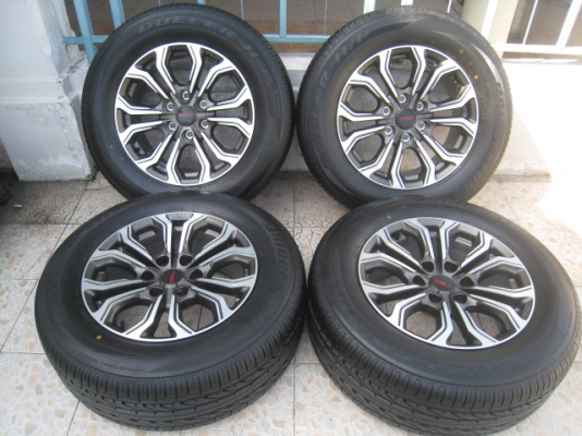 ขายล้อแม็กพร้อมยางถอดป้ายแดง toyota fortuner trd5 18"