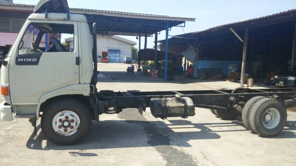 FC2WHKA 120 แรงม้า ยาว 5.50 จดปี 37 หัวคัซซีสภาพสวยเดิมๆ