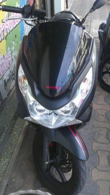 PCX 150 ปี 2013 หลุดจำนำ สวยกริ๊บๆ อดใจรออีก 3 วัน ได้ยลโฉมเจ้ายักษ์แน่นอน สนใจเพิ่มเติม อินบ็อกสอบถามได้ค่ะ